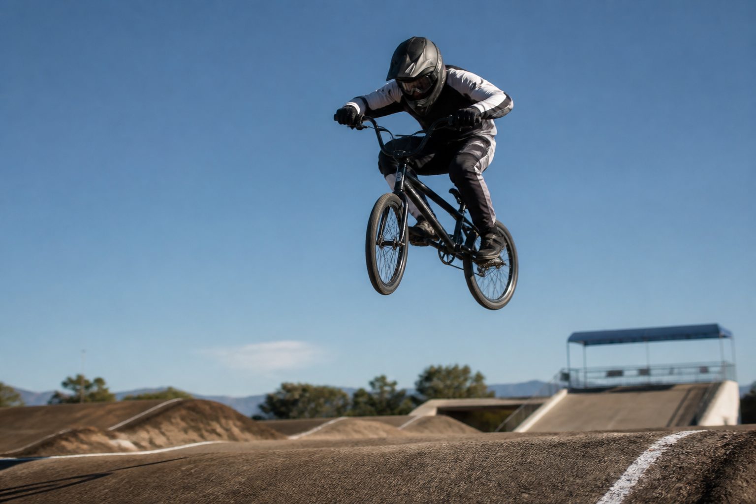 BMX : disciplines, matériel et conseils pour débuter